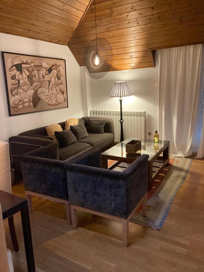 Atico Jaca A 200 M De La Ciudadela Apartment Ngoại thất bức ảnh